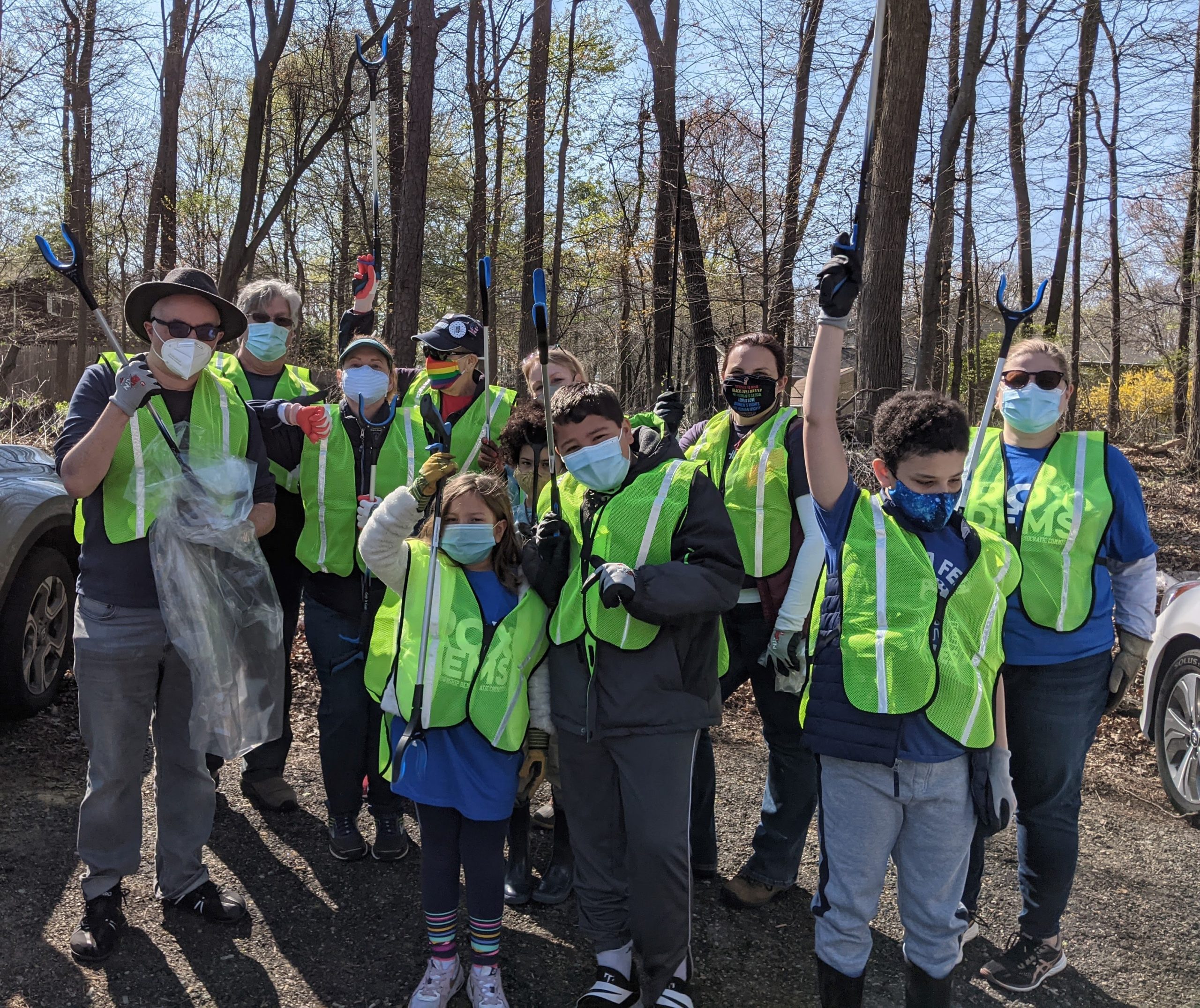 community clean up group